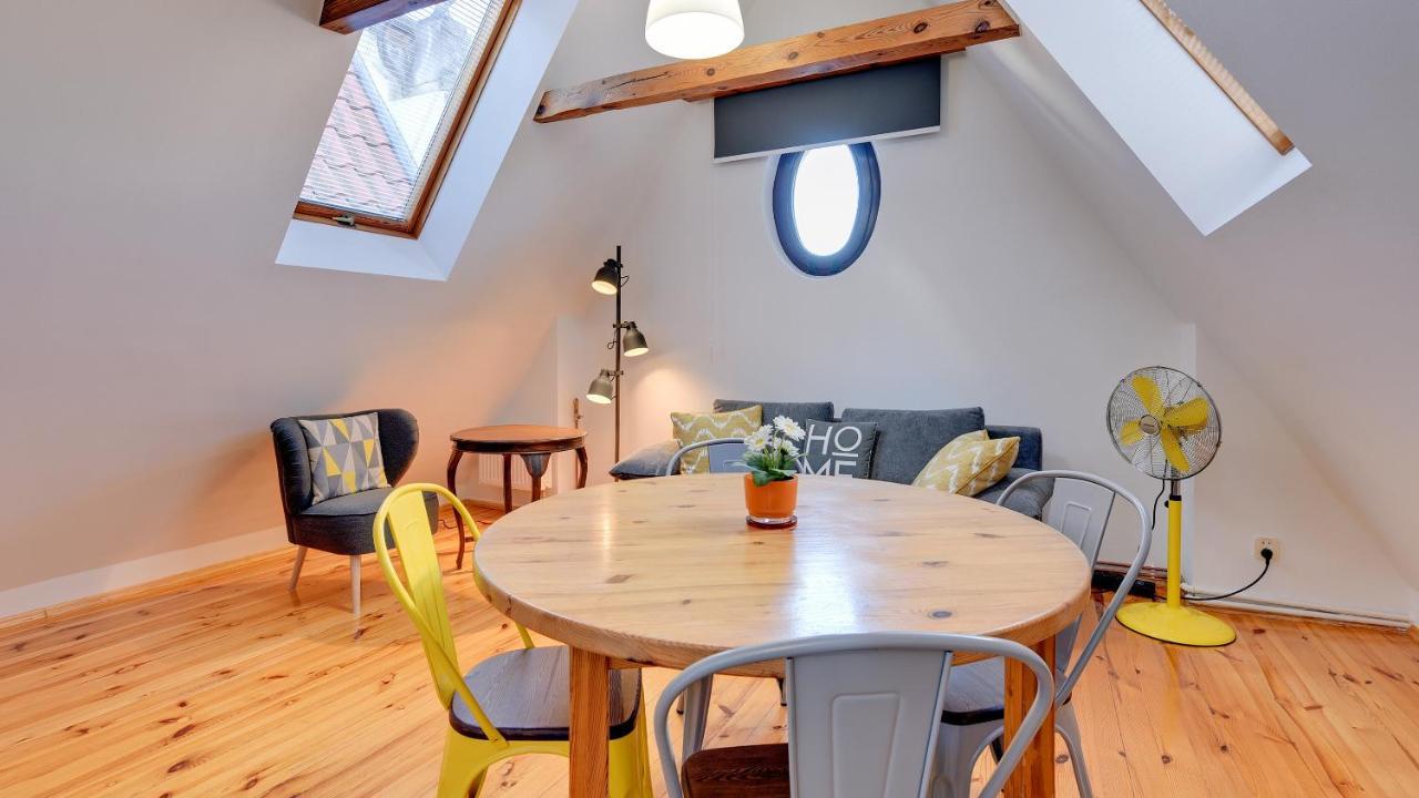 Dom & House - Old Town Swietego Ducha Appartement Gdańsk Buitenkant foto
